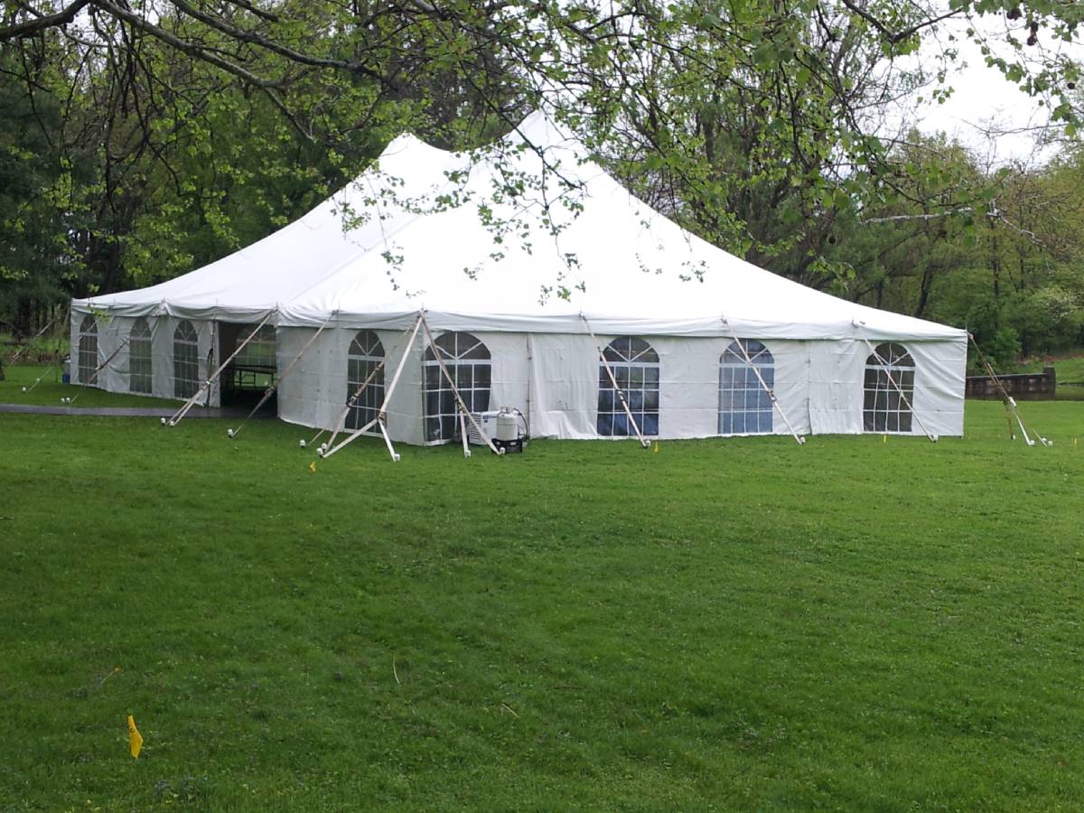 40x60 Pole Tent